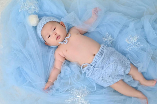 益阳宝宝间歇性斜视