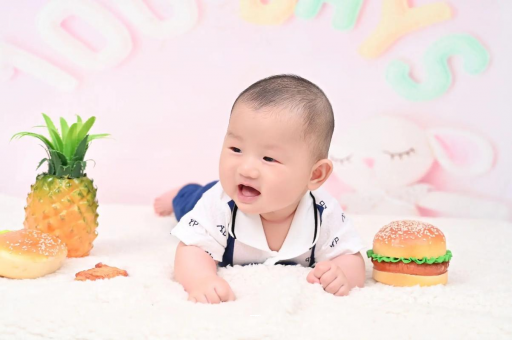 益阳宝宝鼻子喷奶急救处理